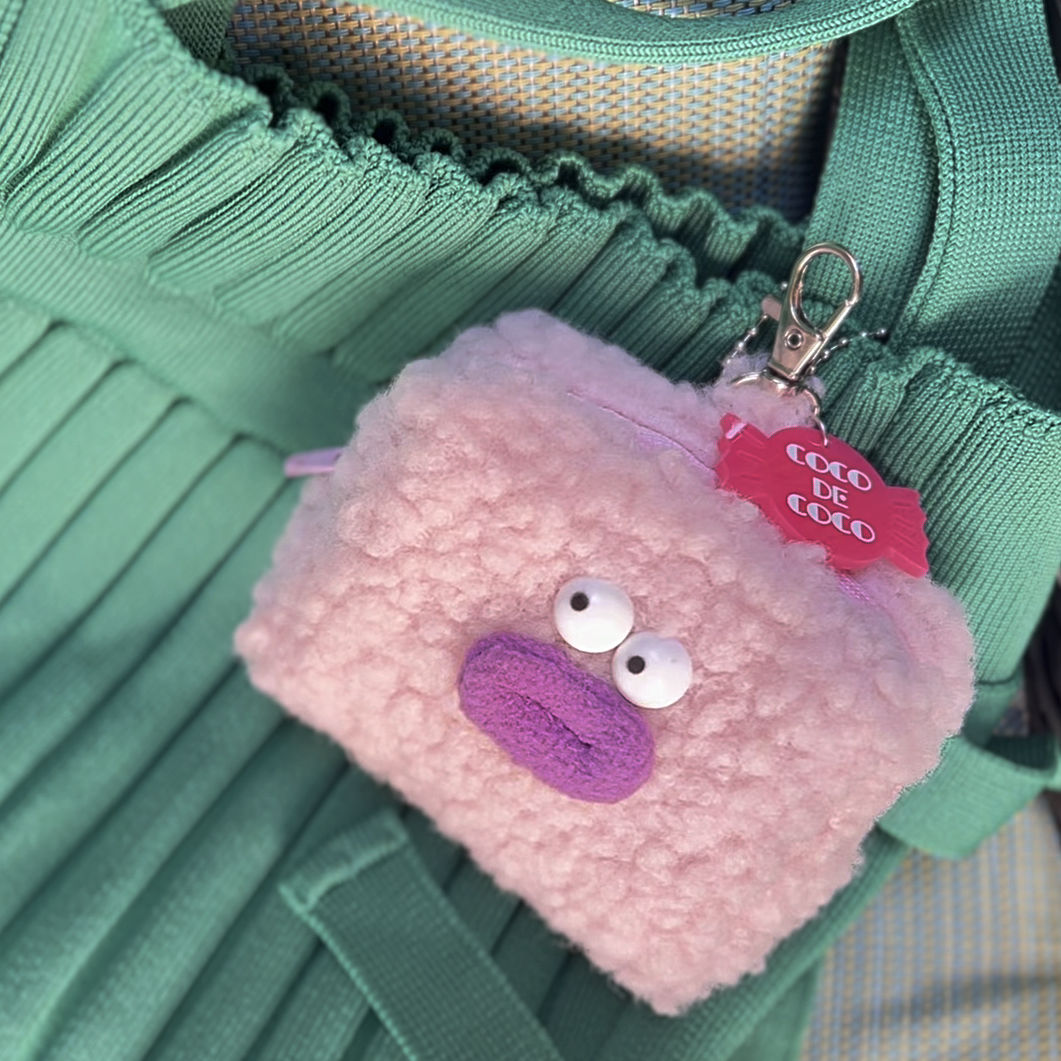 Oopsie Rosie Pouch