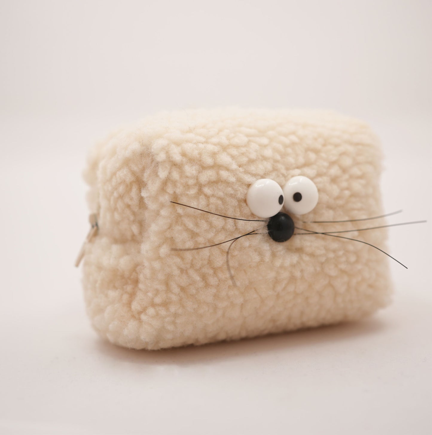 Pawmily Puri Pouch