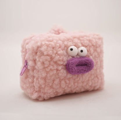 Oopsie Rosie Pouch